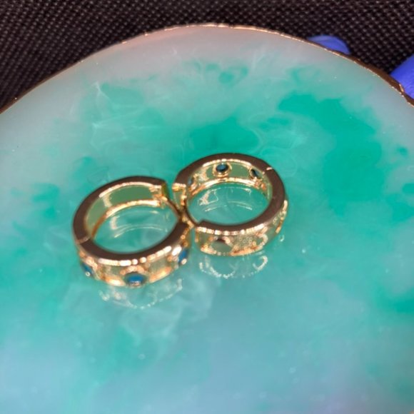 Turquoise Gold Earrings - Picture 4 of 8